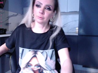 blondalina Porn Show