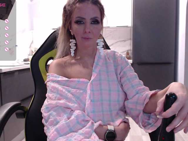 go to chat with blondalina