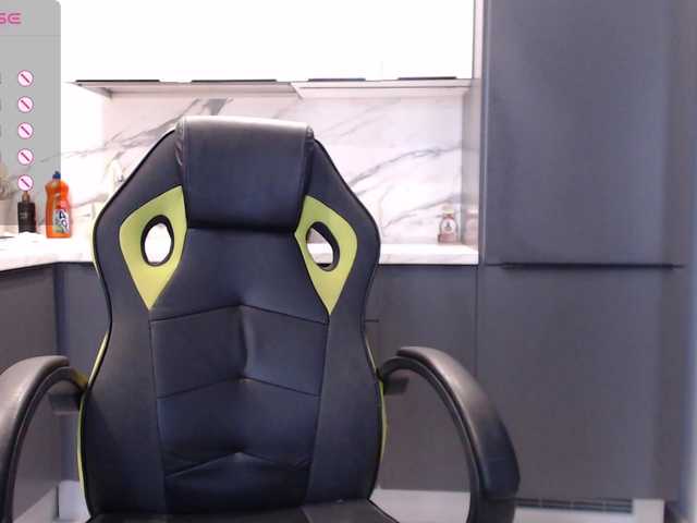blondalina webcam