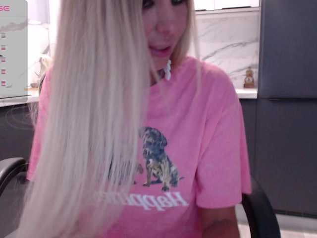 blondalina live webcam show