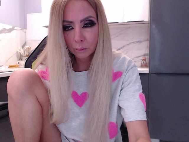 Sex chat gratuit in direct cu blondalina pe BongaCams