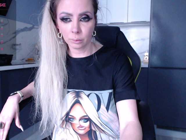 Preview of blondalina