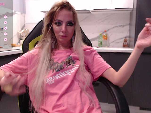 blondalina cam belle