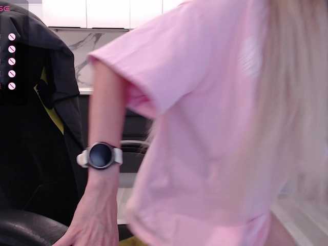 blondalina cam belle