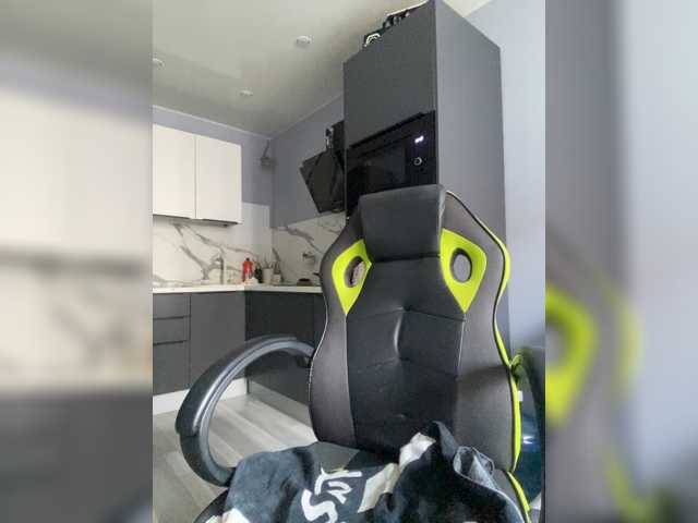 blondalina live cam preview