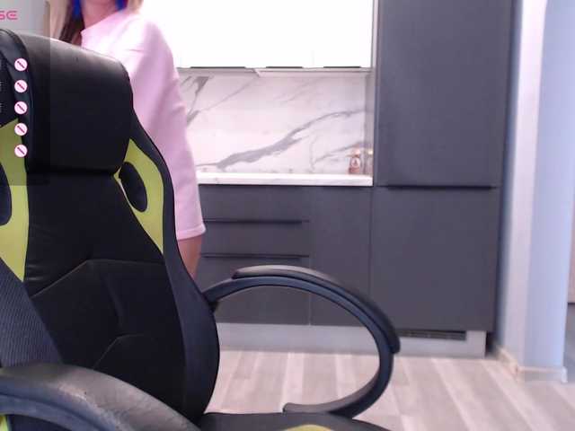 blondalina live sex