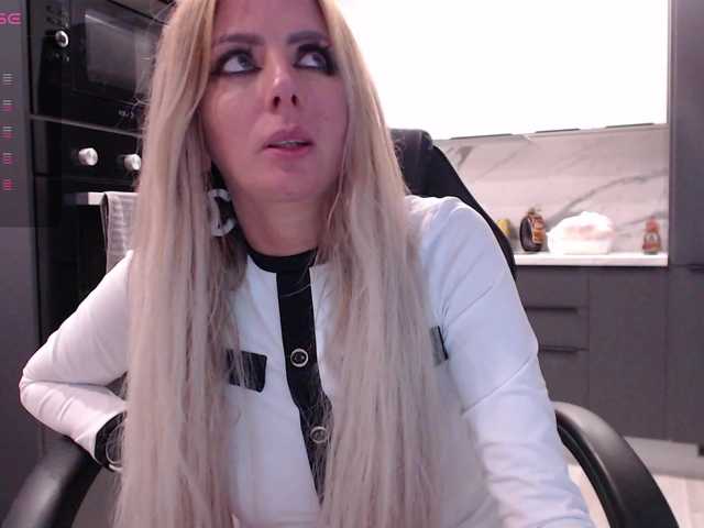 blondalinaвебкам видео 