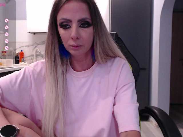 blondalina live sex