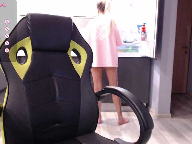 blondalina live cam
