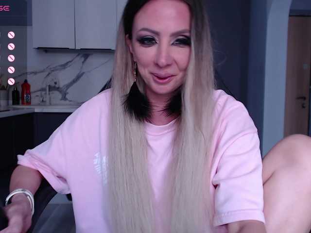 blondalina live sex