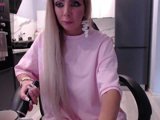 Forskoðun fyrir blondalina