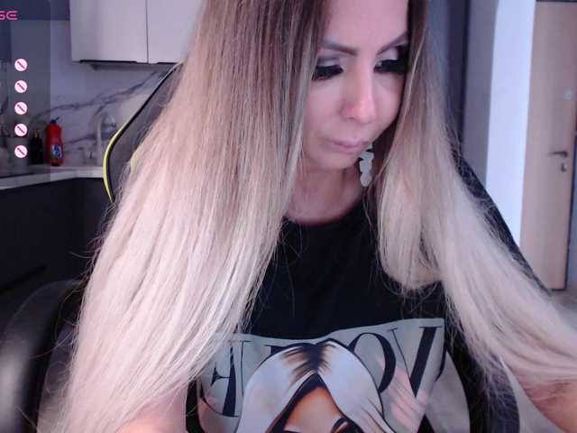 blondalina online