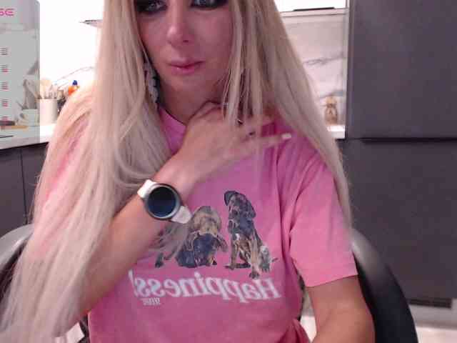 blondalina webcam