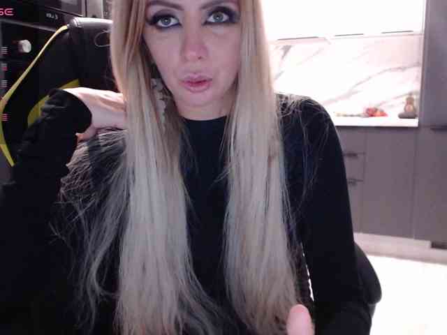 Blondalina - Girl 