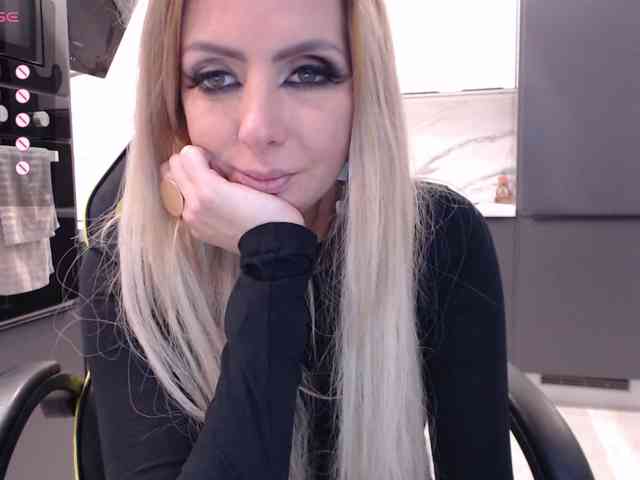 blondalina blondalina