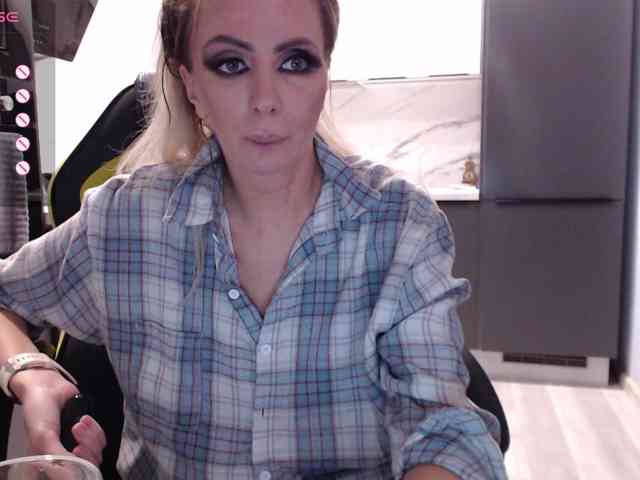 blondalina blondalina