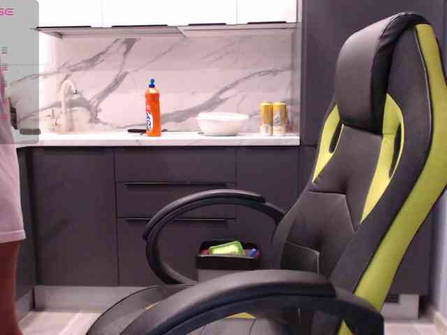 blondalina webcam