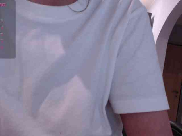 blondalina webcam