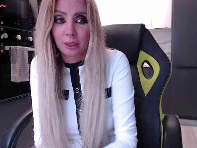 blondalina blondalina
