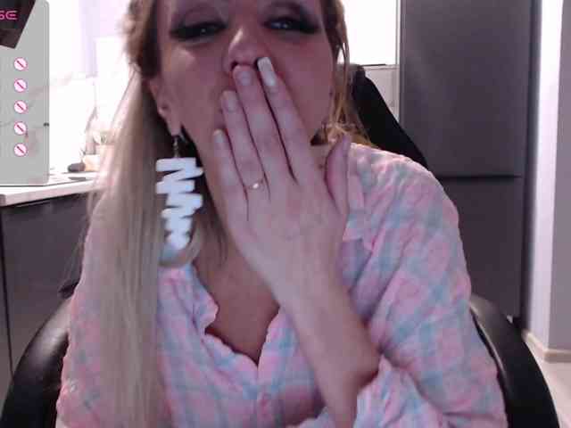 blondalina blondalina
