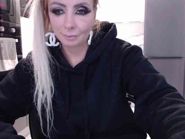 blondalina blondalina