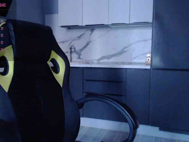 blondalina webcam
