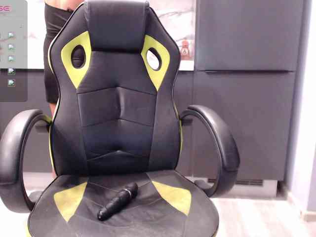 blondalina webcam