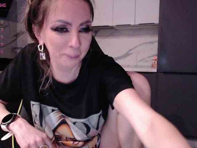 blondalina webcam