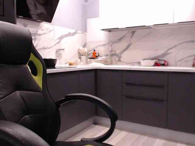 blondalina webcam
