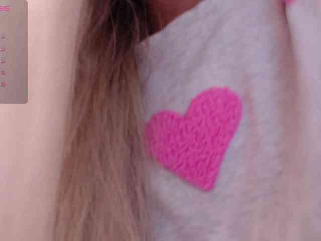 blondalina webcam