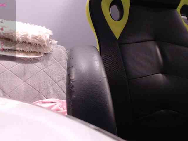 blondalina webcam