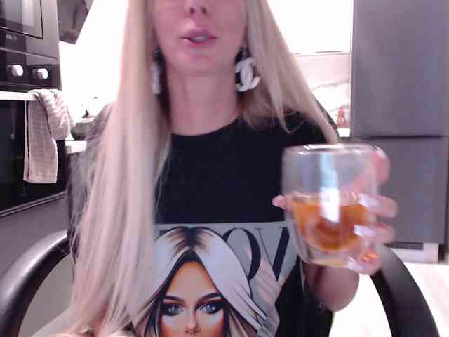 blondalina blondalina