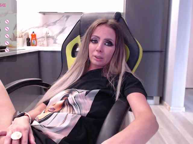 blondalina blondalina