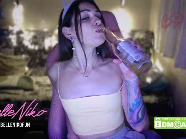 BelleNiko webcam