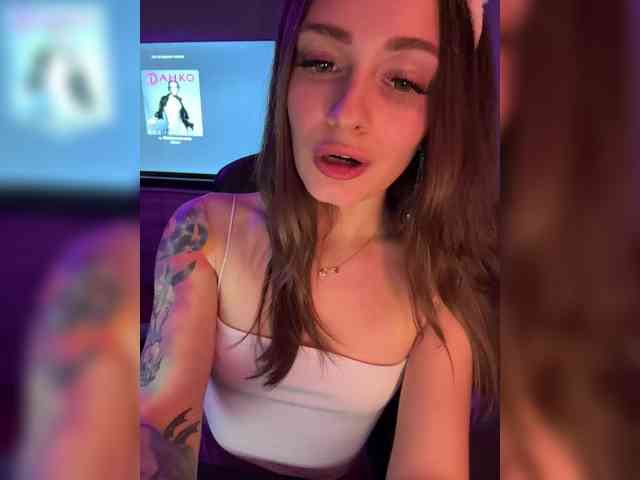 BelleNiko webcam