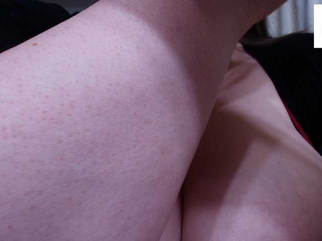 Irishka14 live webcam show