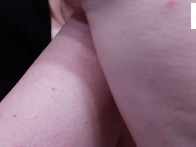 Irishka14 live cam on BongaCams