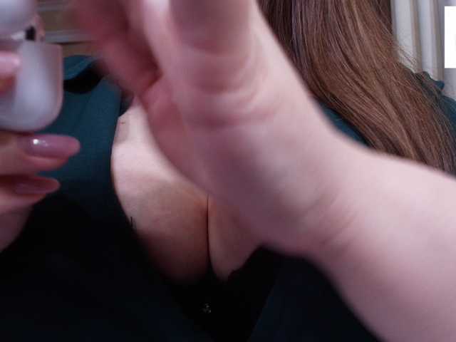 Irishka14 live cam on BongaCams