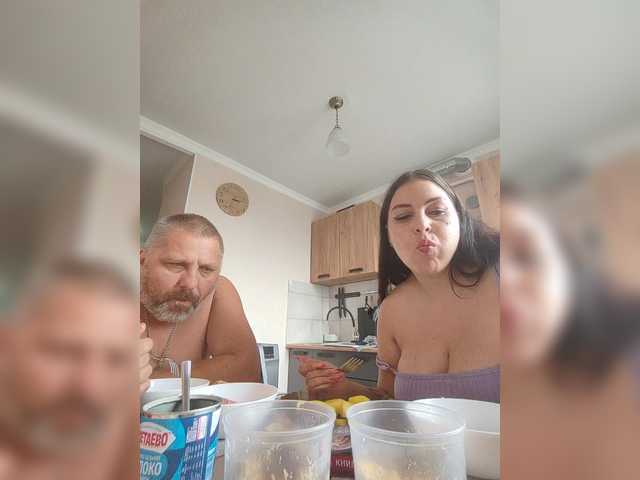 kissmabont live webcam show