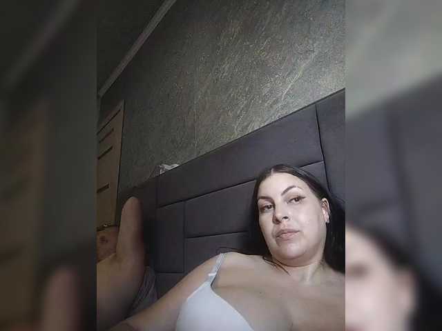kissmabont live cam on BongaCams