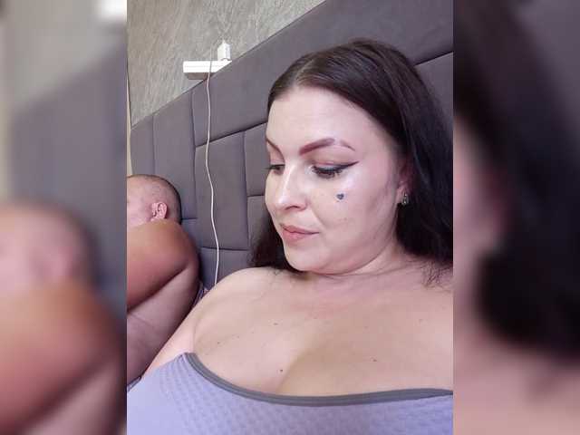 kissmabont live cam on BongaCams