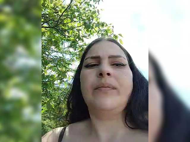 kissmabont live cam on BongaCams