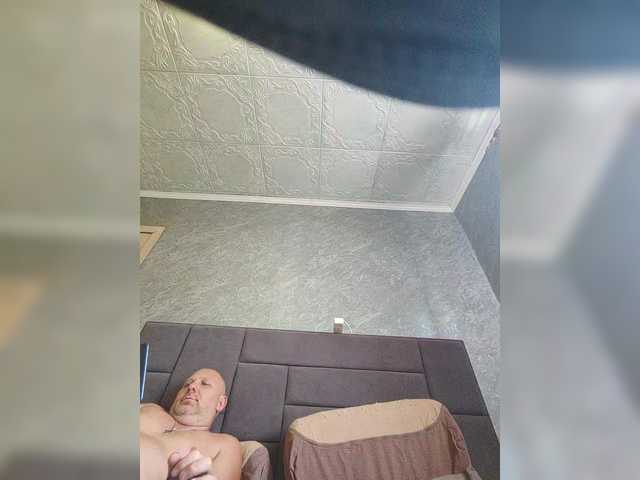 Cleopatra1990 live webcam show