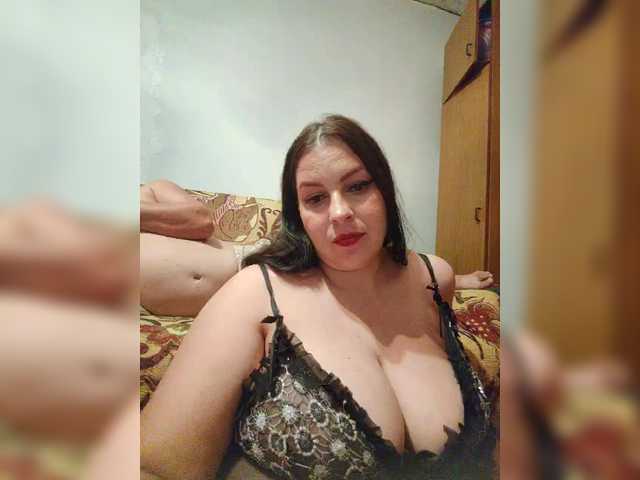 kissmabont live cam on BongaCams