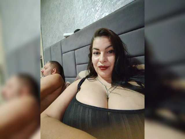Cleopatra1990 live cam preview