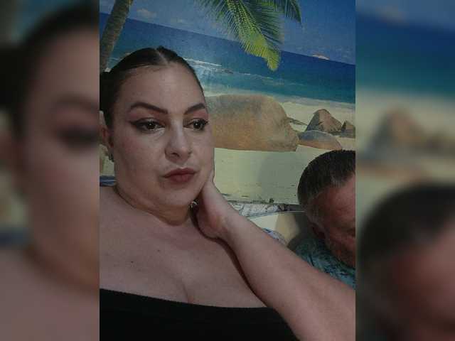 kissmabont live cam on BongaCams