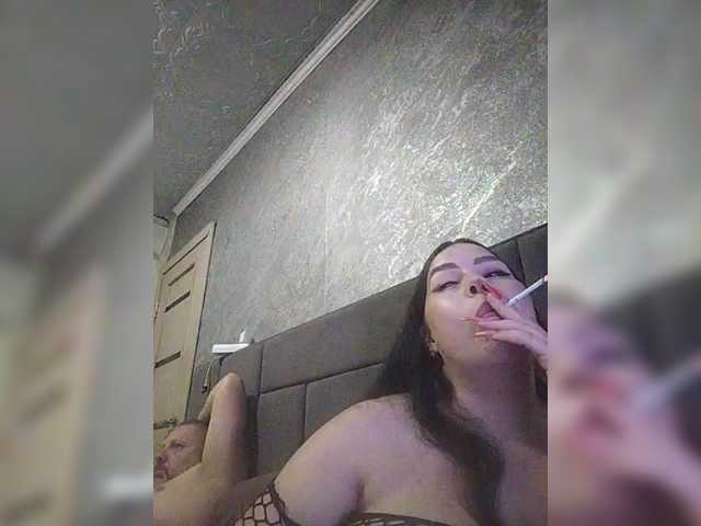 kissmabont's BongaCams show and profile