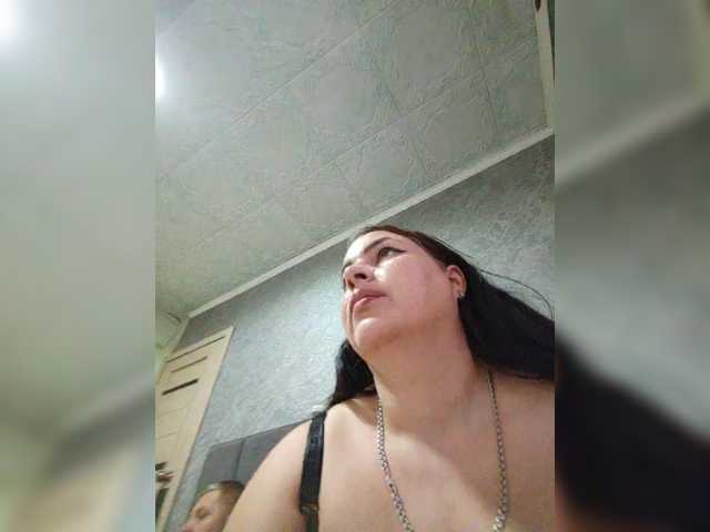 Cleopatra1990 live cam