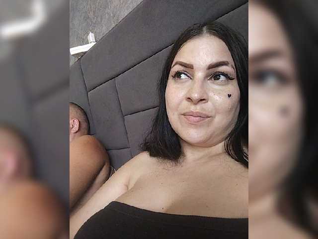 kissmabont live cam on BongaCams