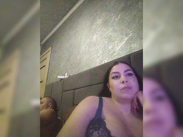 kissmabont's BongaCams show and profile